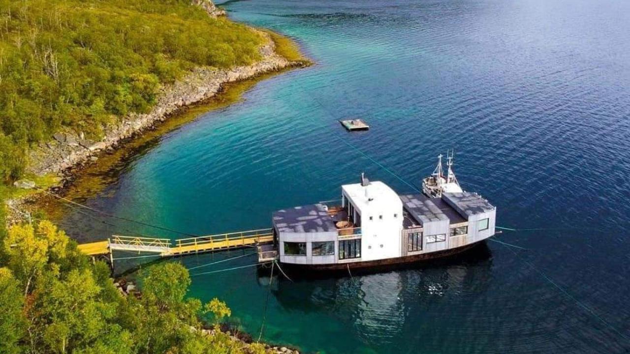 Volda Floating Home Kvaloya Ngoại thất bức ảnh